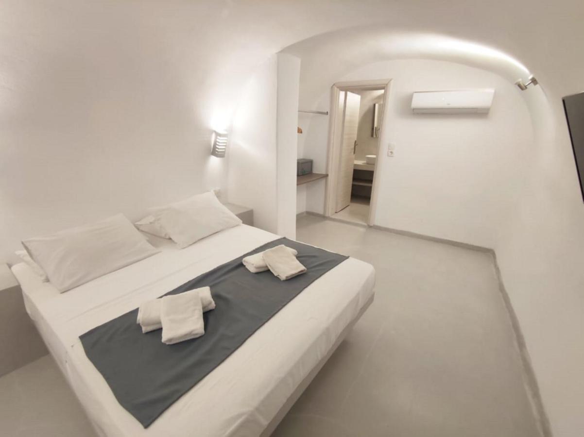 Calm Center Rooms Φηρά Εξωτερικό φωτογραφία